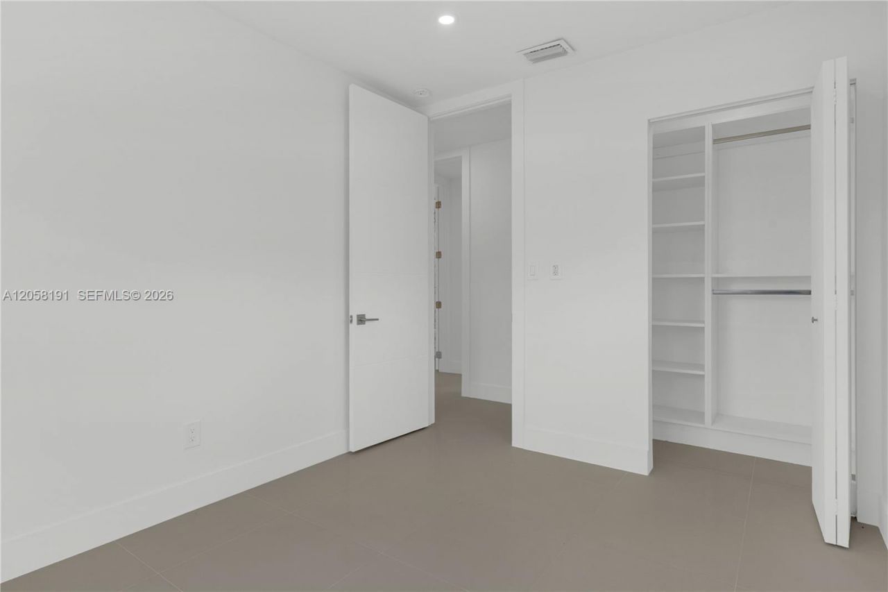 9520 Lisa Rd , Cutler Bay, FL 33157 Photo