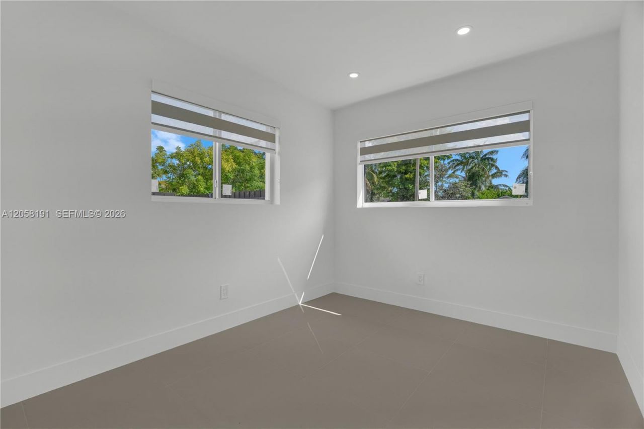 9520 Lisa Rd , Cutler Bay, FL 33157 Photo