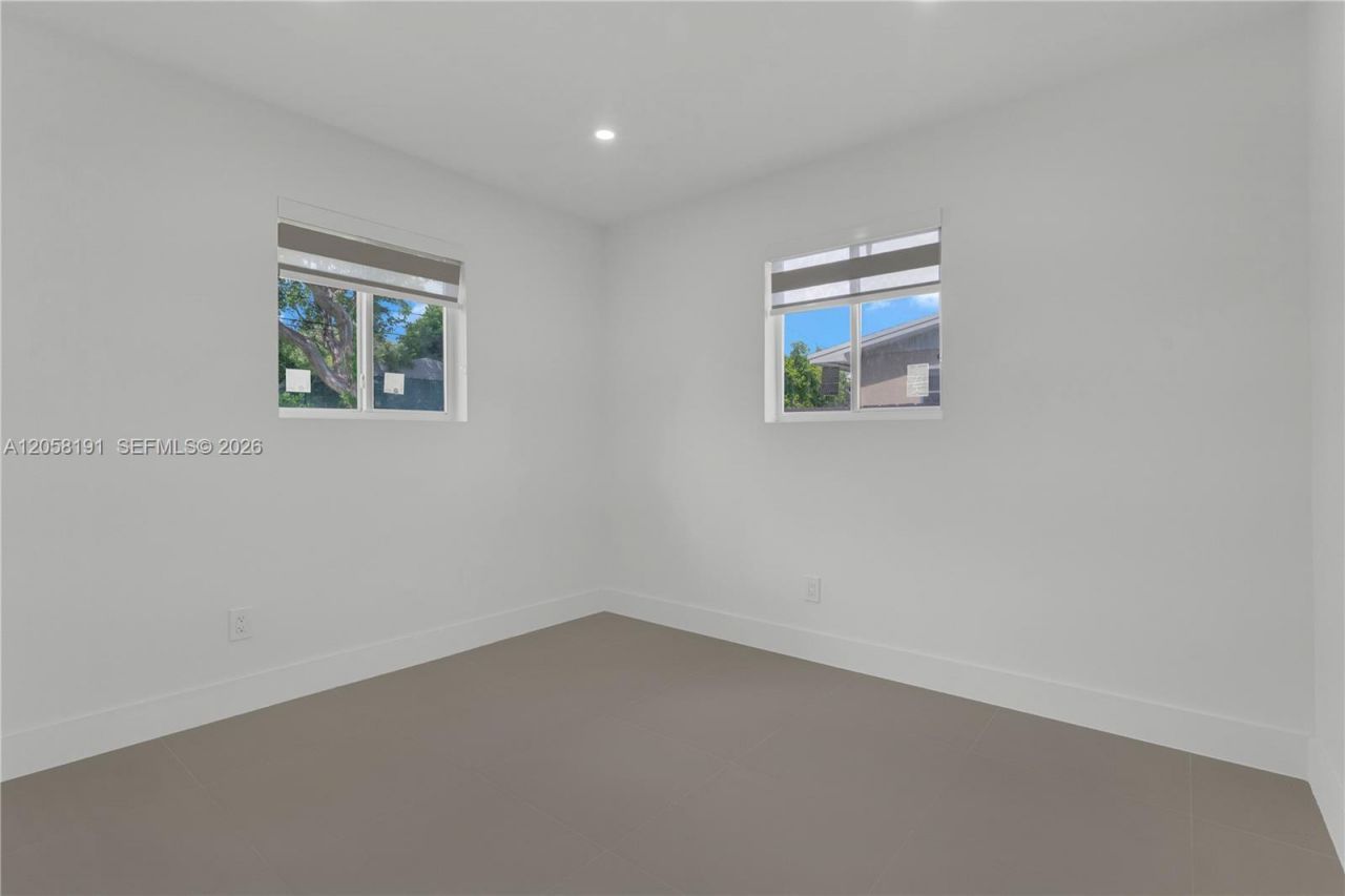 9520 Lisa Rd , Cutler Bay, FL 33157 Photo
