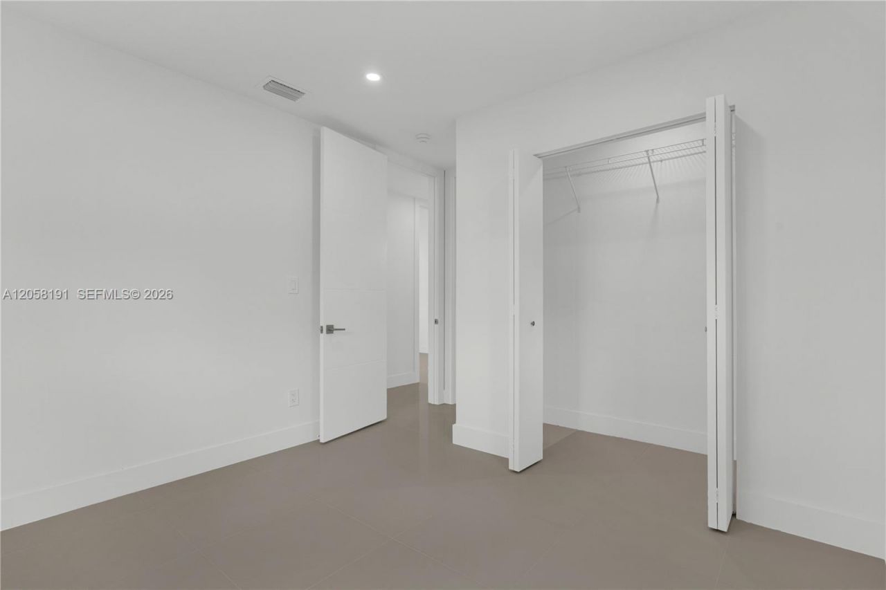 9520 Lisa Rd , Cutler Bay, FL 33157 Photo