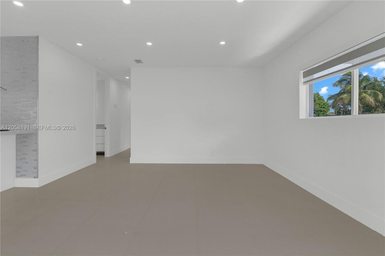 9520 Lisa Rd , Cutler Bay, FL 33157 Photo
