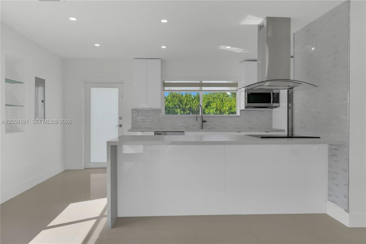 9520 Lisa Rd , Cutler Bay, FL 33157 Photo