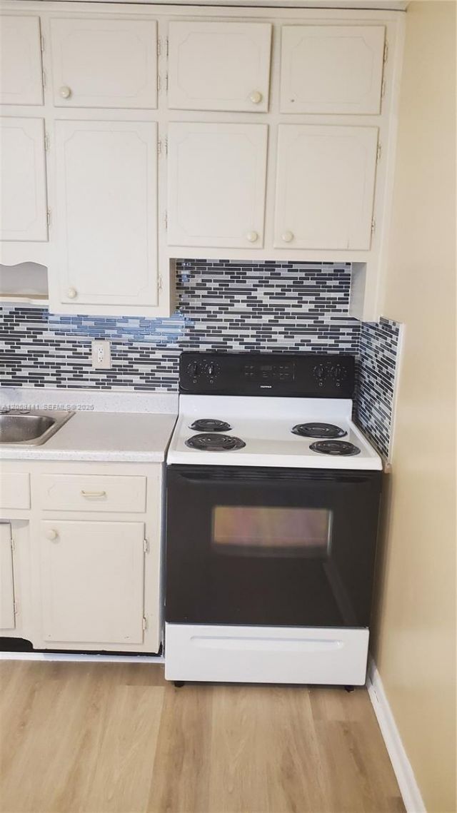 619 N D St , Lake Worth, FL 33460 Photo
