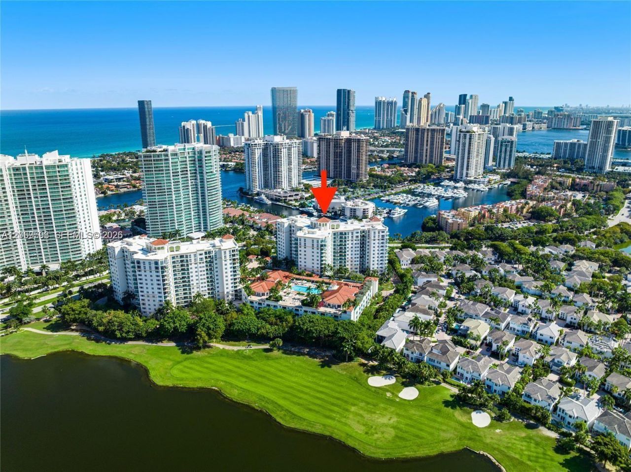19900 E Country Club Dr , Unit 310, Aventura, FL 33180 Photo
