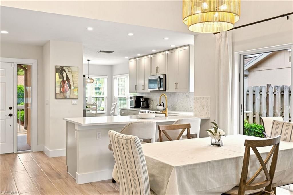 2604 Sailors Way, Unit 120, Naples, FL 34109 Photo