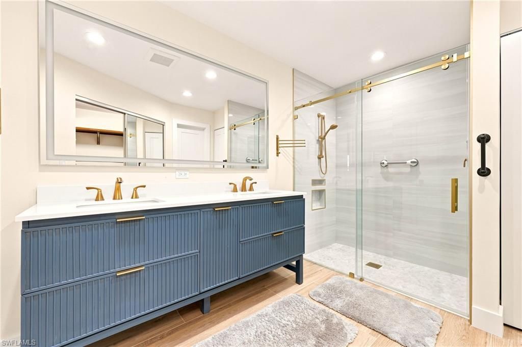 2604 Sailors Way, Unit 120, Naples, FL 34109 Photo