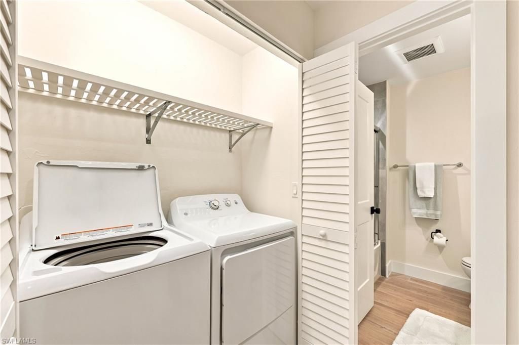 2604 Sailors Way, Unit 120, Naples, FL 34109 Photo