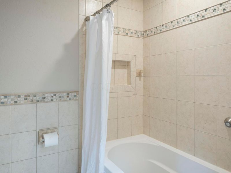 886 Clayton Drive , Worthington, OH 43085 Photo 59