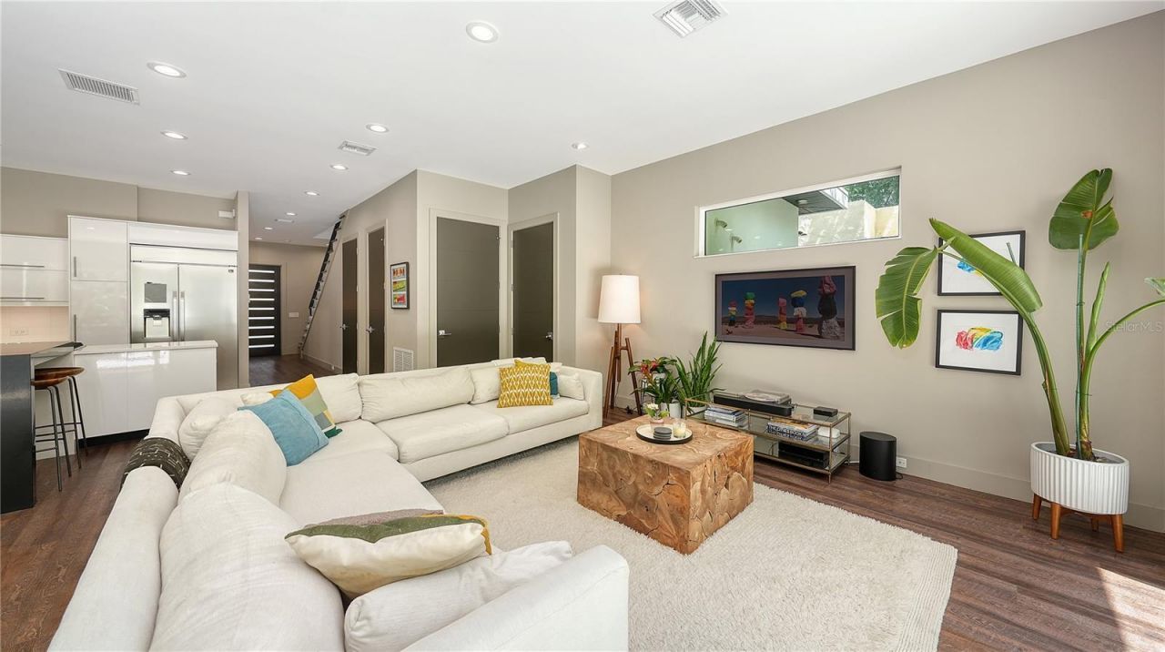 543 Columbia Court, Sarasota, FL 34236 Photo