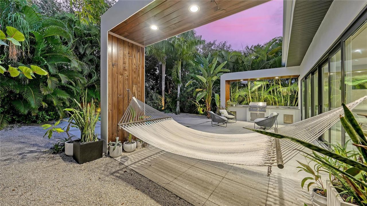543 Columbia Court, Sarasota, FL 34236 Photo