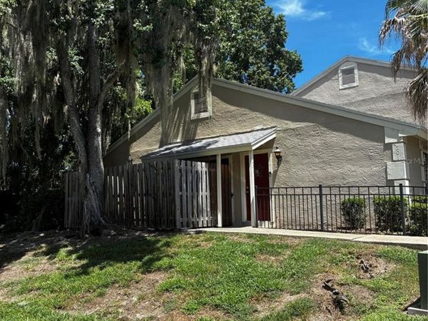 1701 SE 24TH ROAD, Unit 201, OCALA, FL 34471