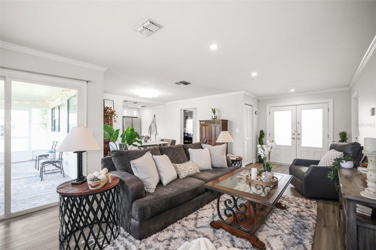 10559 41st Court N, Clearwater, FL 33762 Photo