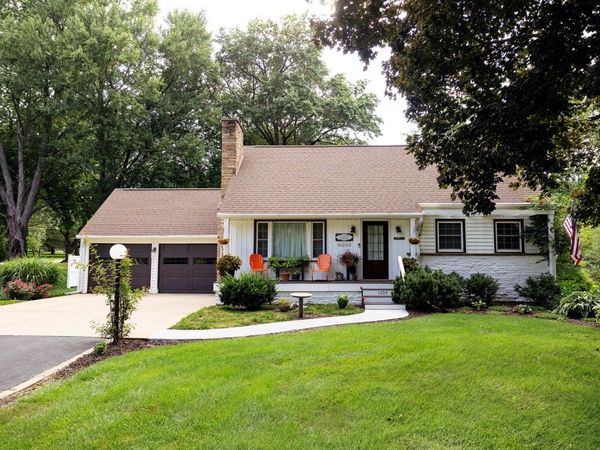 1205 Sinnissippi Park Road , Sterling, IL 61081