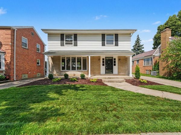 10324 S Claremont Avenue, Chicago, IL 60643