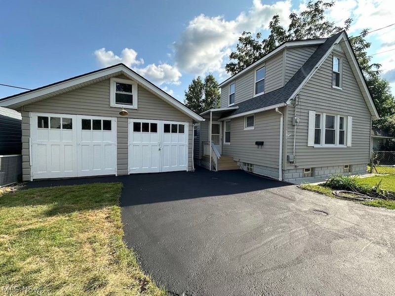 4213 Stickney Avenue, Cleveland, OH 44109 Photo 2
