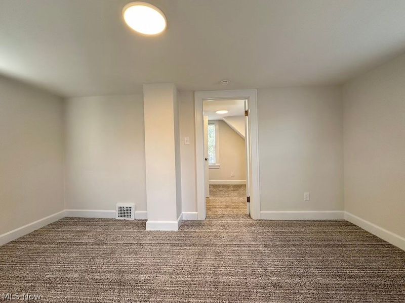 4213 Stickney Avenue, Cleveland, OH 44109 Photo 29