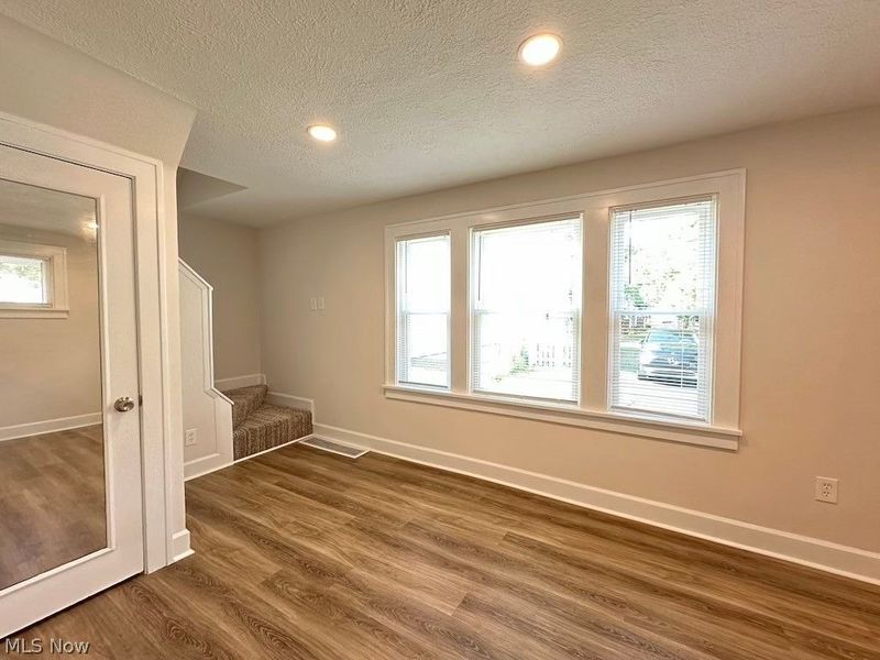 4213 Stickney Avenue, Cleveland, OH 44109 Photo 5