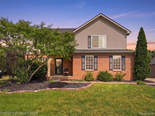 13585 MILTON Drive , Van Buren Twp, MI 48111