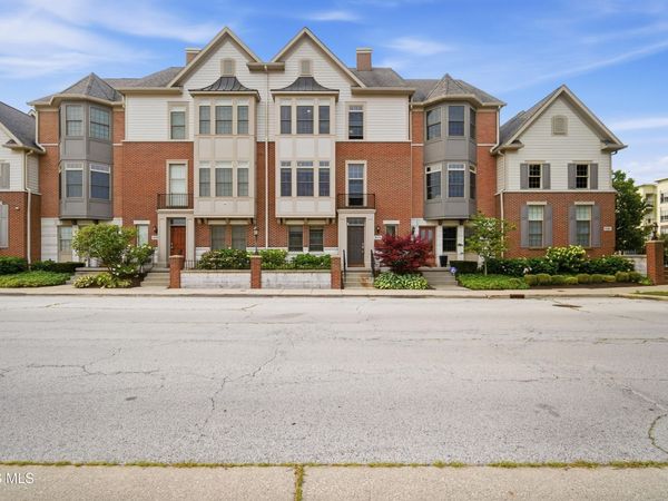 5174 Bostwick Road, Perrysburg, OH 43551
