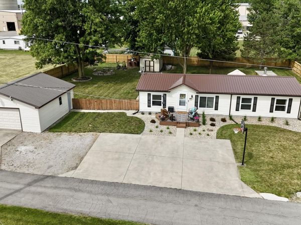 401 Mustasch Street, Payne, OH 45880
