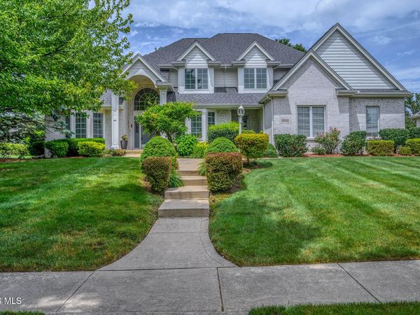 26245 Seminary Road, Perrysburg, OH 43551