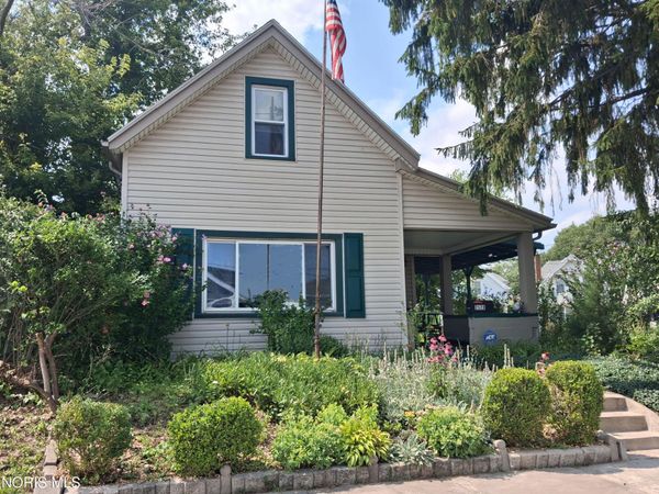 2520 Broadway Street, Toledo, OH 43609