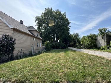2332 N Erie Street, Toledo, OH 43611