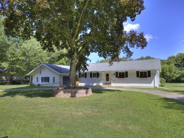 2356 Hatch Road, Jackson, MI 49201