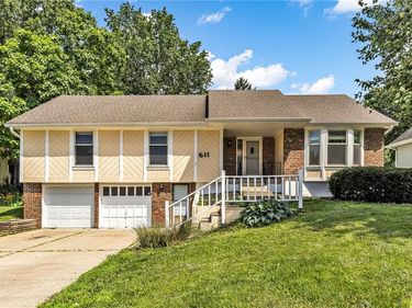 611 SW Murray Road, Lee's Summit, MO 64081