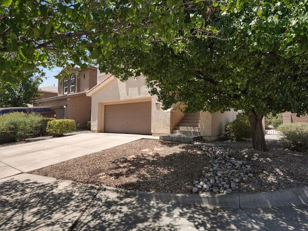 10919 Dream Weaver Drive NW, Albuquerque, NM 87114