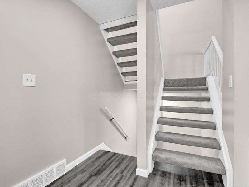 597 Farler Drive, Unit B, Columbus, OH 43213 Photo 18