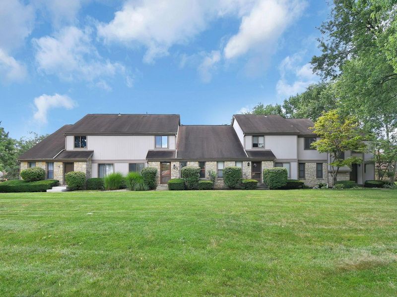 597 Farler Drive, Unit B, Columbus, OH 43213 Photo 4