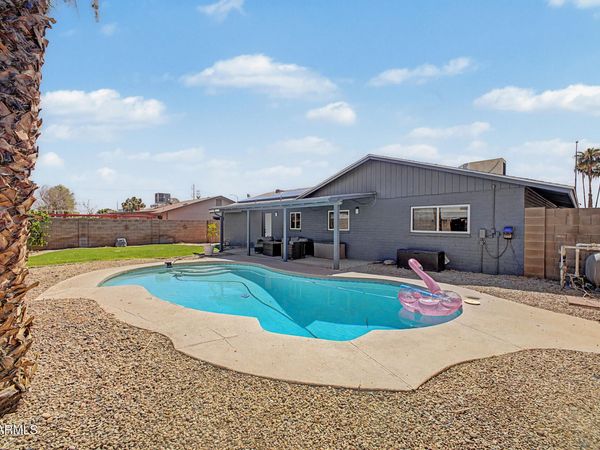 3047 S ROGERS, Mesa, AZ 85202