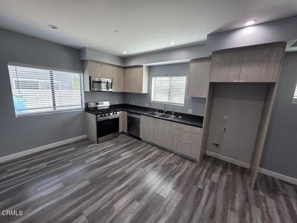 6824 Ben Avenue, Unit 1, North Hollywood, CA 91605