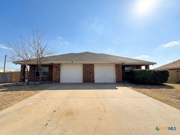 1906 Charleston Court , Killeen, TX 76542