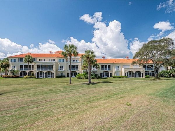 5060 Harmony Circle, Unit 105, Vero Beach, FL 32967