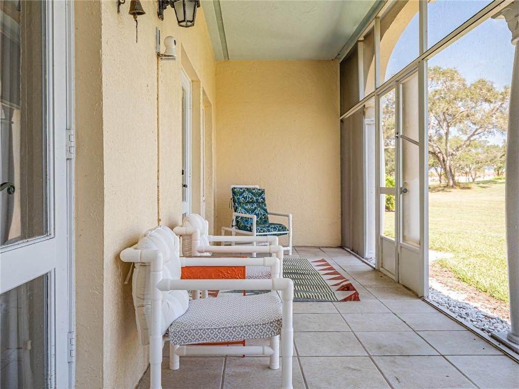 5060 Harmony Circle, Unit 105, Vero Beach, FL 32967 Photo