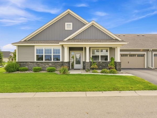 6107 Idra Avenue S, Cottage Grove, MN 55016