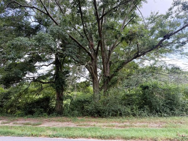 4 J Russell Rd., Sumrall, MS 39482