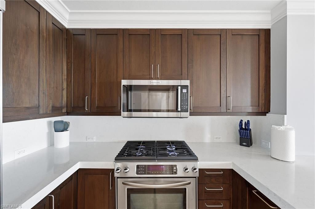 9115 Strada Pl , Unit 5511, Naples, FL 34108 Photo