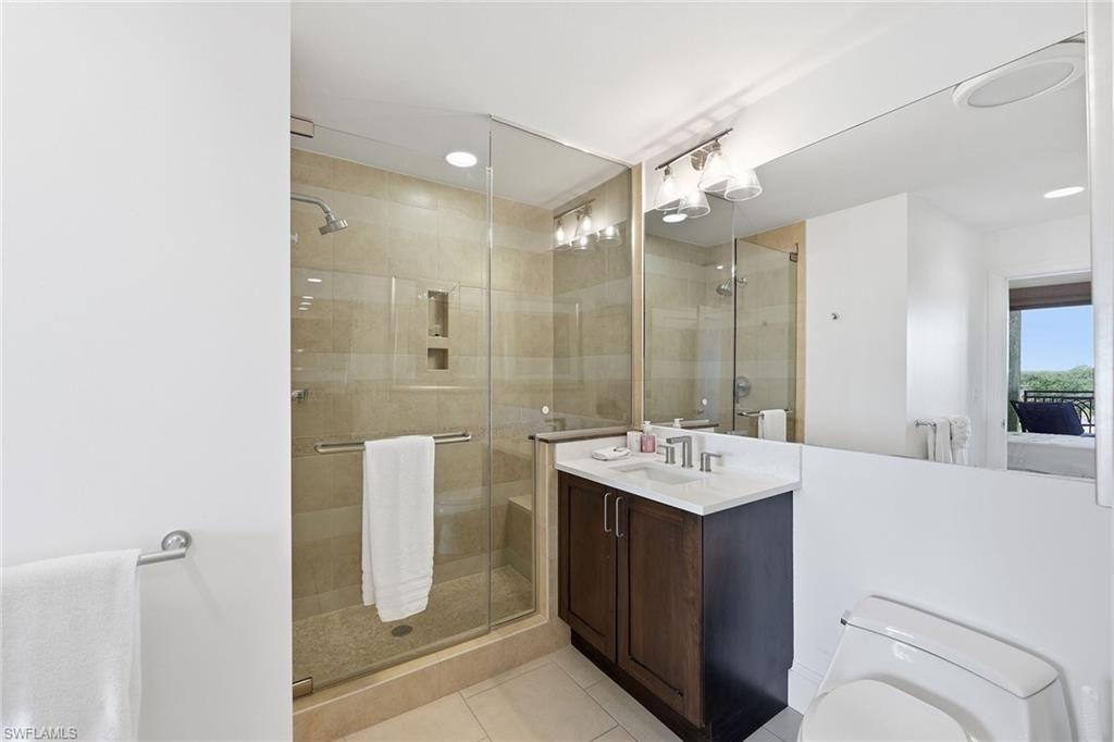 9115 Strada Pl , Unit 5511, Naples, FL 34108 Photo
