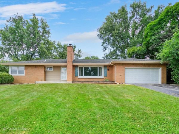 16W055 63rd Street , Willowbrook, IL 60527
