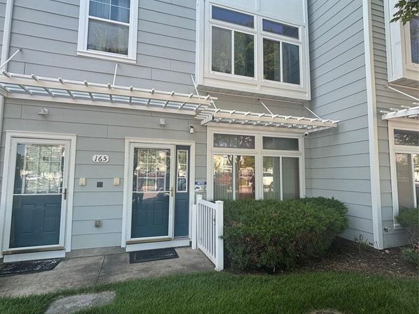 165 Commodore Circle W, Arverne, NY 11692