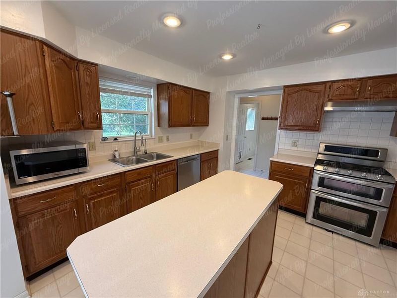 4311 Limerick Lane, Dayton, OH 45440 Photo 15