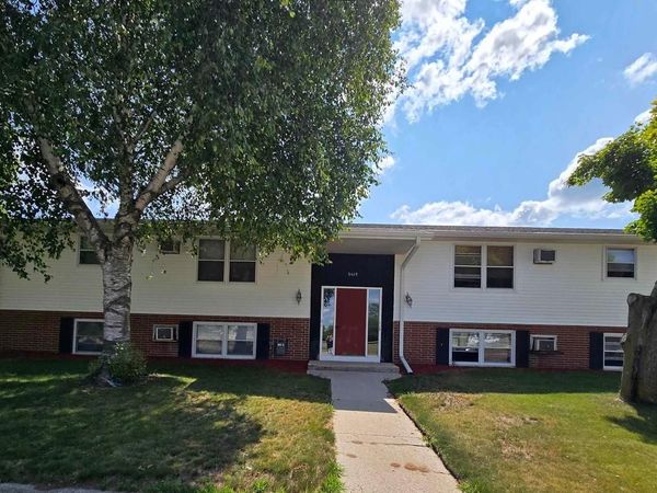 3419 SAYER AVENUE, Two Rivers, WI 54241