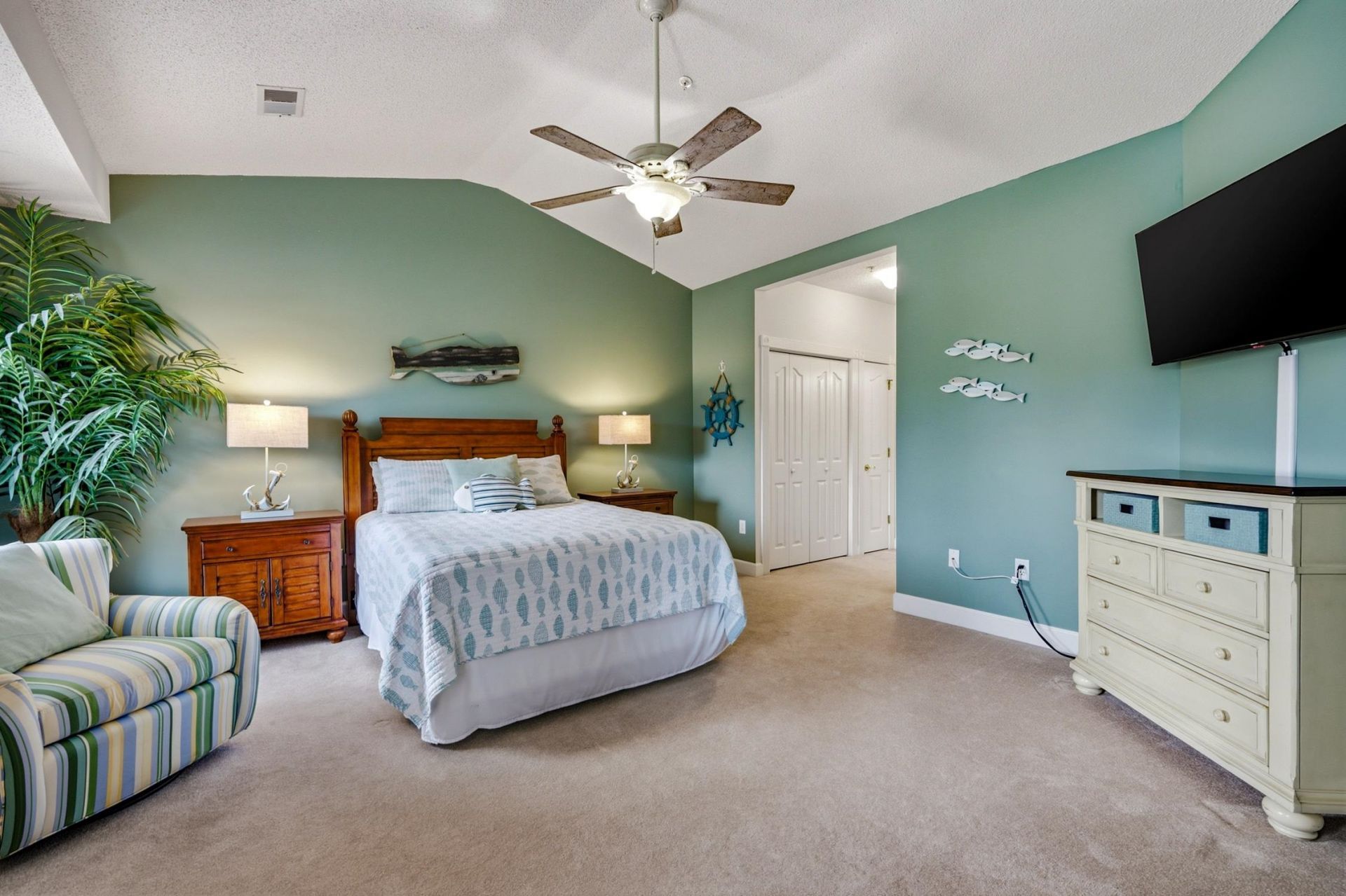 2241 Waterview Dr. Photo 18