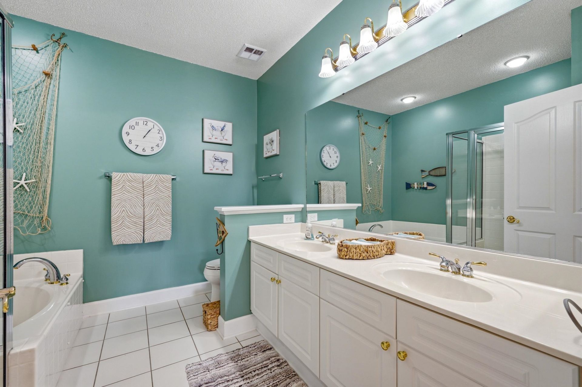 2241 Waterview Dr. Photo 21