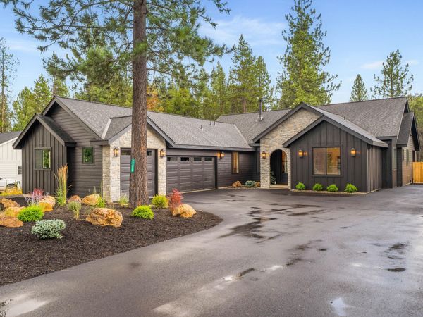 17498 Snow Goose Road, Bend, OR 97707