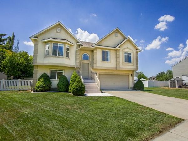 2049 N 700 W, West Bountiful, UT 84087