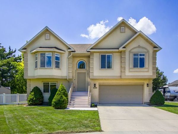 2049 N 700 W, West Bountiful, UT 84087